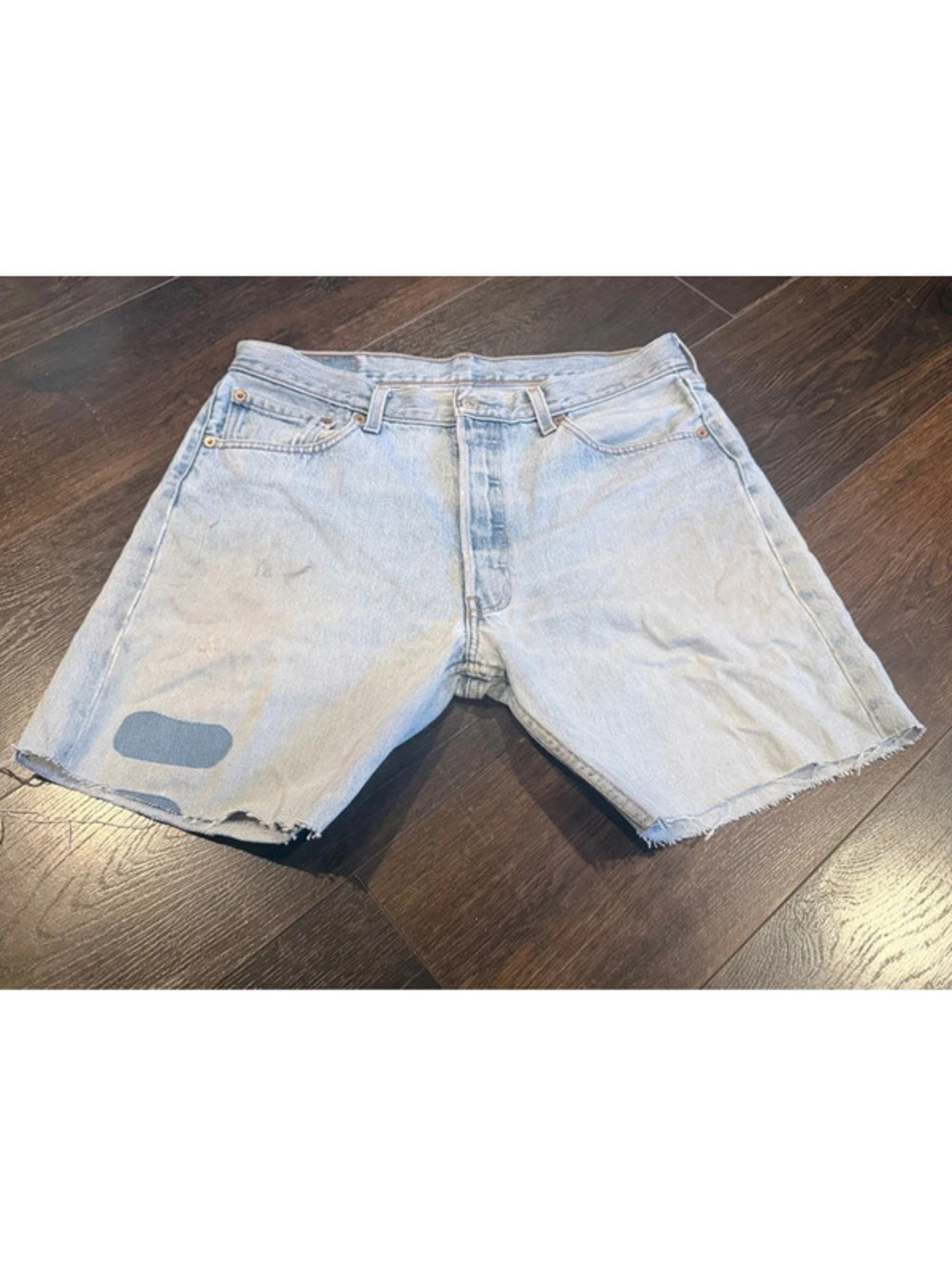 Levi’s 501 Men’s W34 Cutoff Denim Shorts Patched Distressed 1390